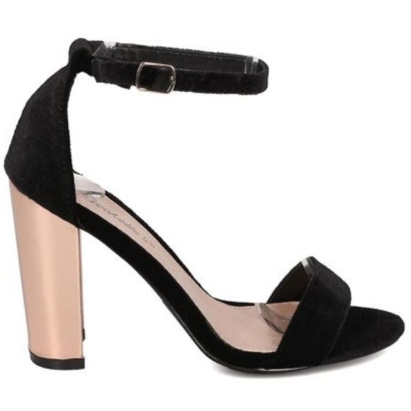 Breckelles Open Toe Velvet Ankle Strap Chunky Metallic Heels - Picture 5 of 5